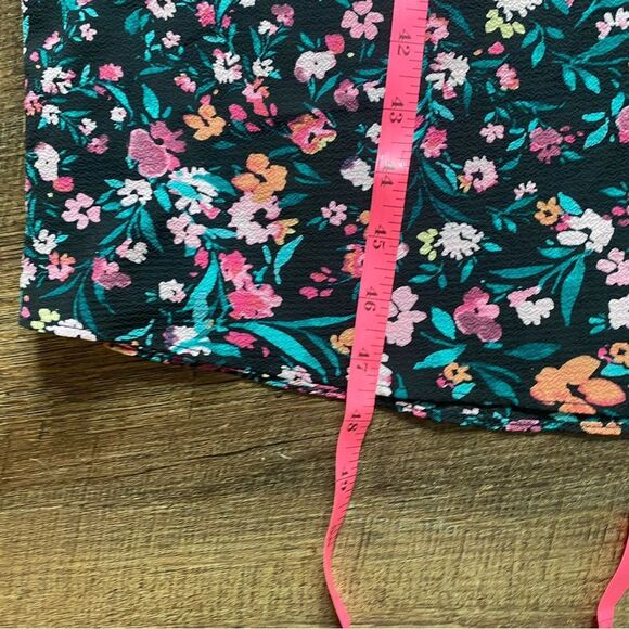 BCBG Paris Off-Shoulder Maxi Dress floral pretty feminine sz M garden cottage - Picture 15 of 16